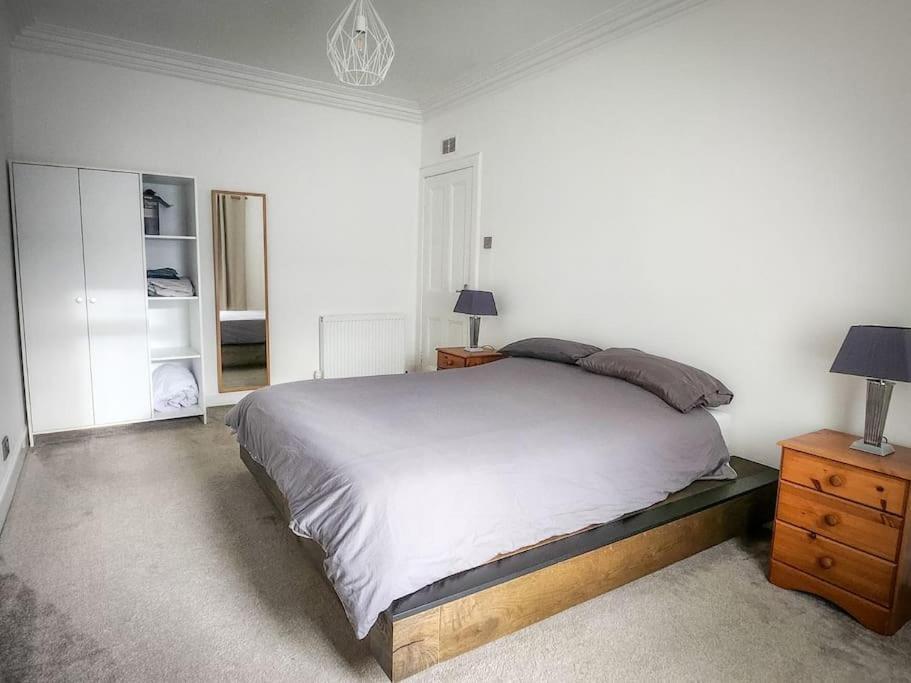 Central 2-Bedroom Bunglow With Double Sofa Bed Carnoustie Kültér fotó